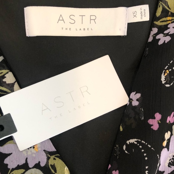 Women’s Size XS; ASTR The Label Kimbra Womens Chiffon Floral Mini Dress. NWT - Picture 4 of 7